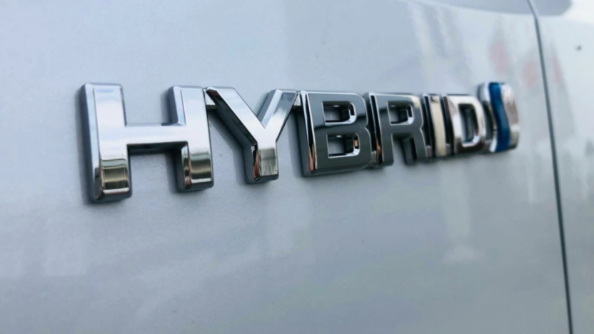 SUZUKI Swace Swace 1.8 Hybrid Elegance CVT Nowy