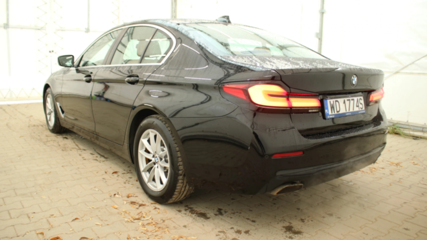 BMW Seria 5 520i mHEV aut