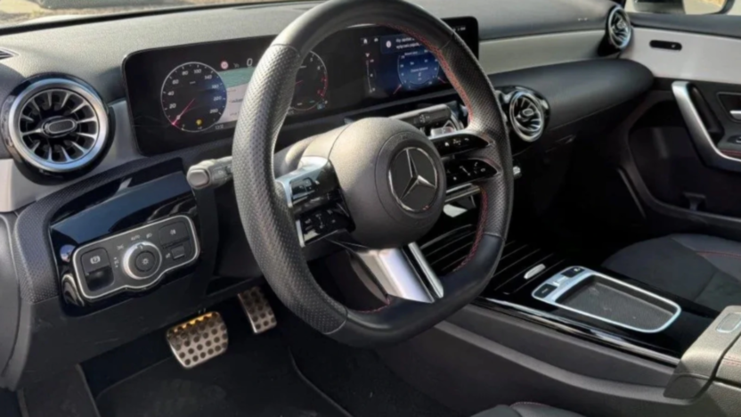 MERCEDES-BENZ A Klasa A 200 AMG Line 7G-DCT