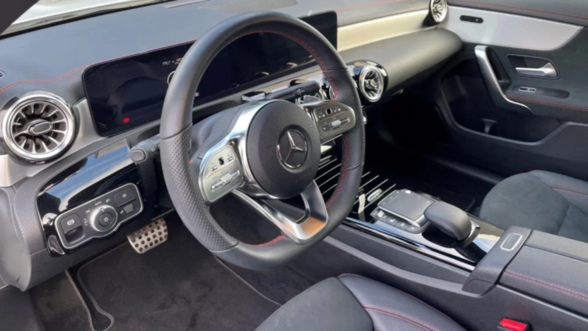 MERCEDES-BENZ CLA CLA 200 AMG Line 7G-DCT