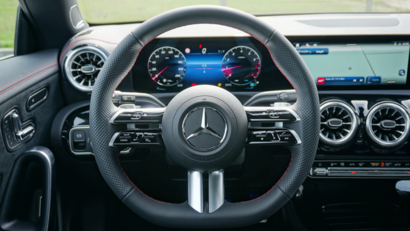 MERCEDES-BENZ CLA CLA 200 AMG Line 7G-DCT Nowy