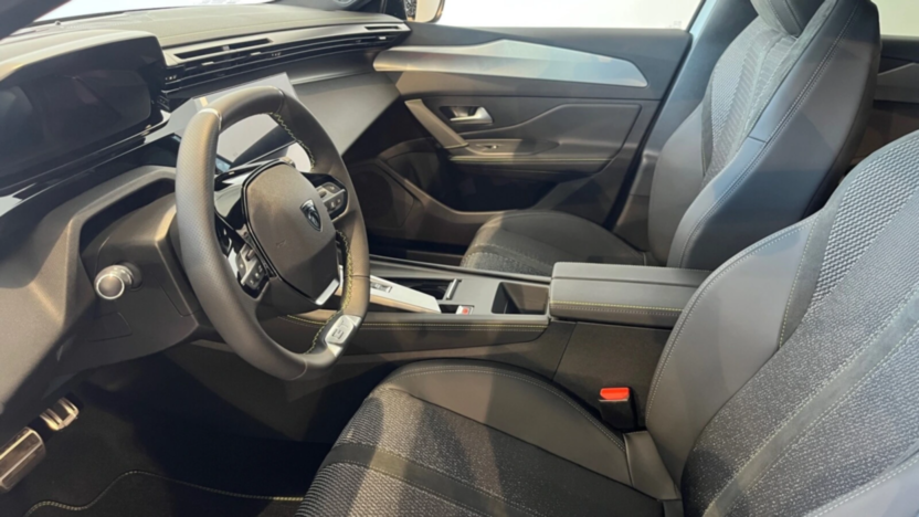PEUGEOT 308 308 1.2 mHEV GT S&S e-DCS6 Nowy