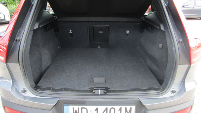 VOLVO XC40 XC40 T4 Momentum aut