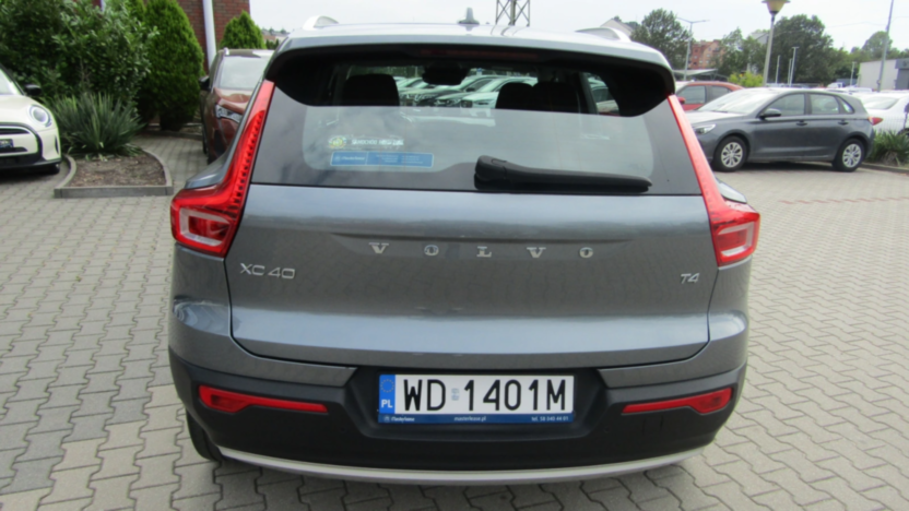 VOLVO XC40 XC40 T4 Momentum aut