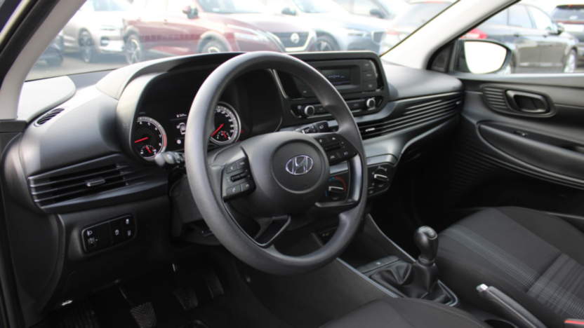 HYUNDAI i20 i20 1.2 Pure