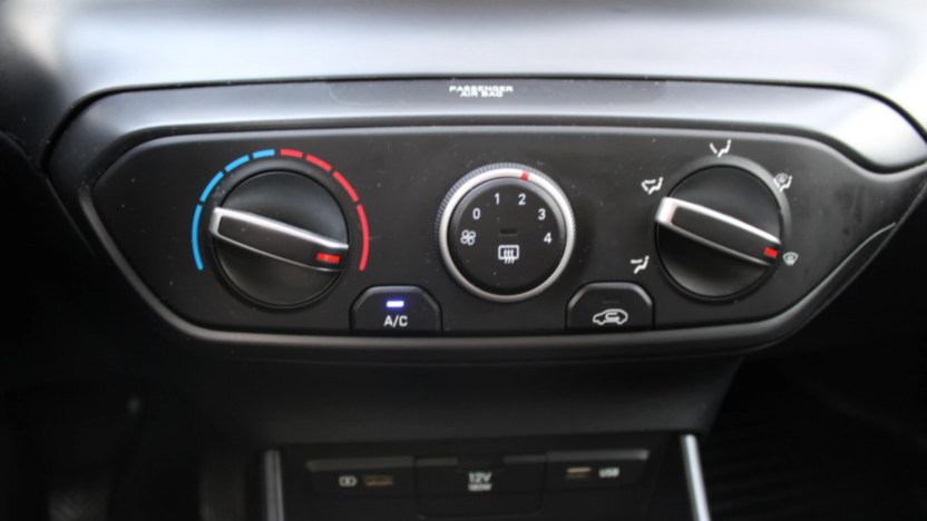 HYUNDAI i20 i20 1.2 Pure