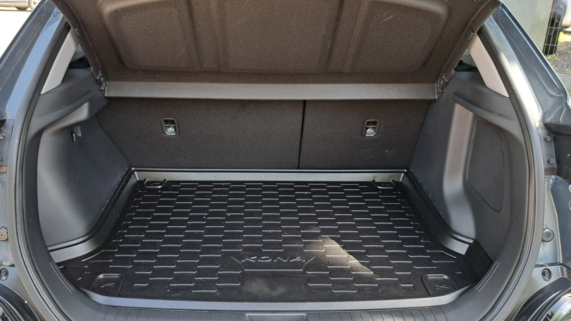 HYUNDAI Kona Kona Electric 64kWh Smart