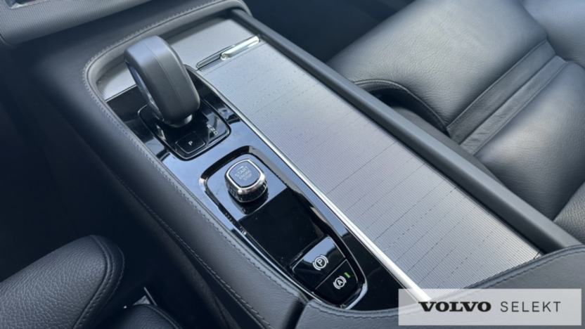 VOLVO XC90 XC90 B5 D AWD Plus Dark 7os aut