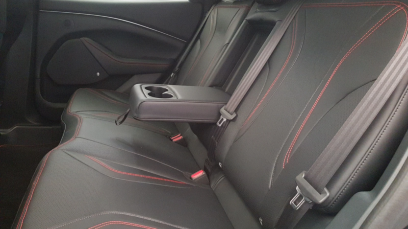 FORD Mustang Mach-E Mustang Mach-E 98kWh AWD