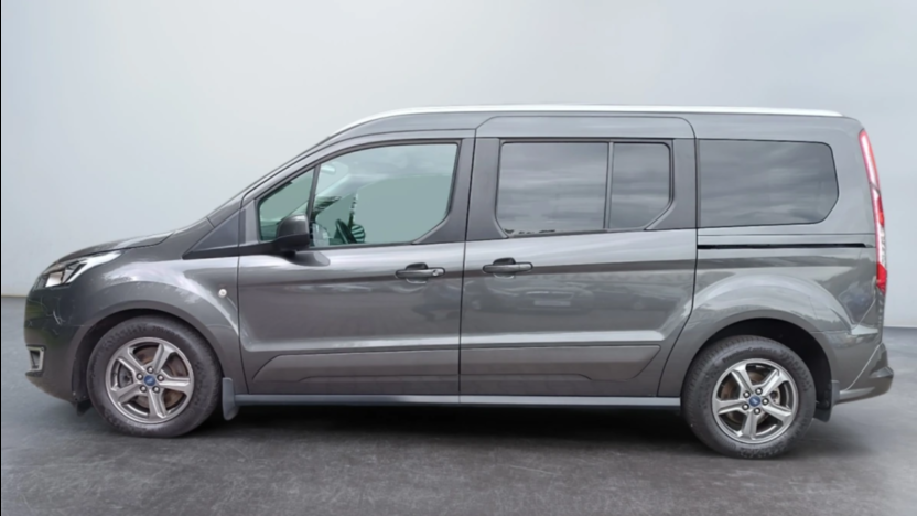 FORD Tourneo Connect Gr. Tourneo Connect 1.5 EcoBlue Titanium PowerShift