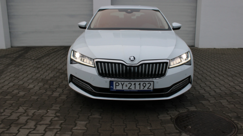 SKODA Superb Superb 2.0 TSI Style DSG