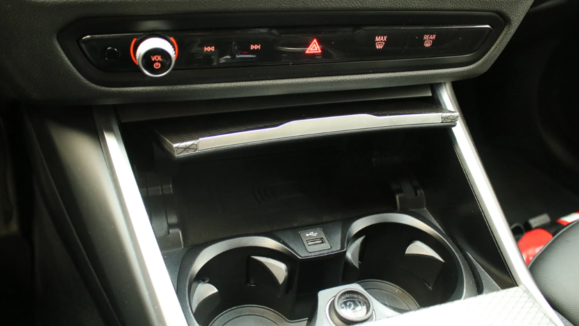 BMW Seria 3 318i M Sport aut