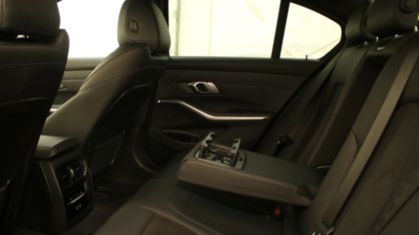 BMW Seria 3 318i M Sport aut