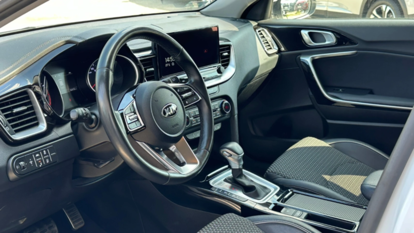 KIA Cee'd Ceed 1.5 T-GDI L Business Line DCT