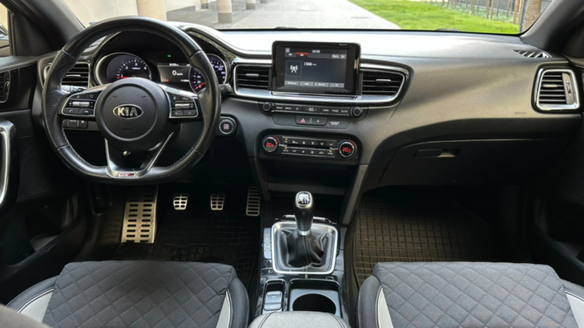KIA Cee'd ProCeed 1.6 CRDi GT Line