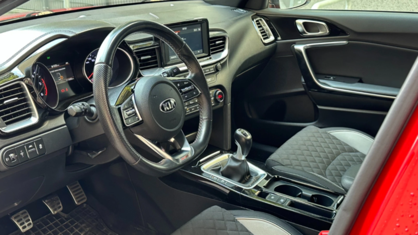 KIA Cee'd ProCeed 1.6 CRDi GT Line