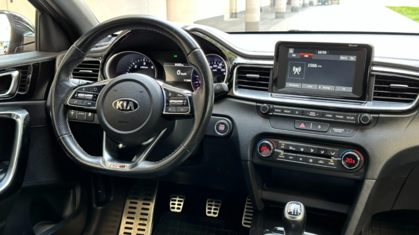 KIA Cee'd ProCeed 1.6 CRDi GT Line