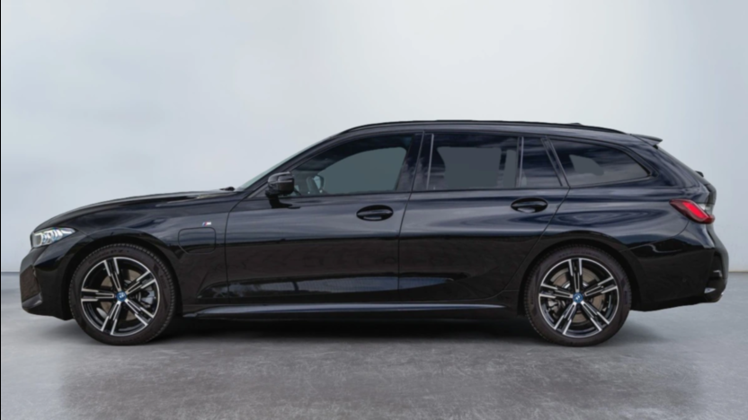 BMW Seria 3 330e xDrive M Sport sport-aut