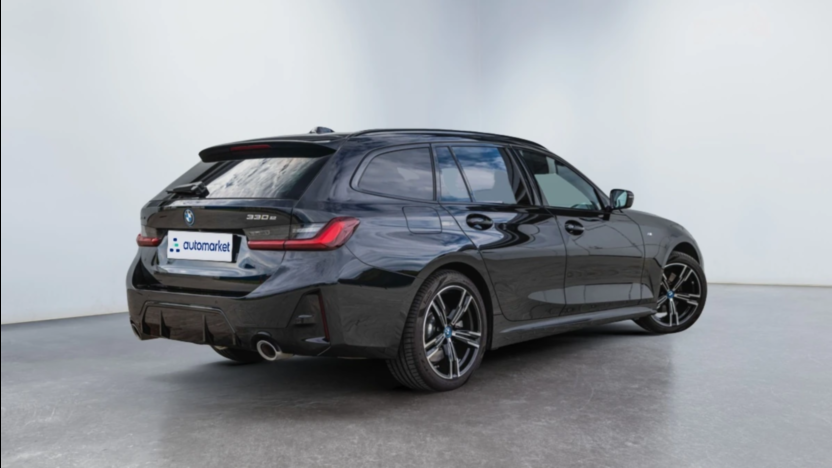 BMW Seria 3 330e xDrive M Sport sport-aut