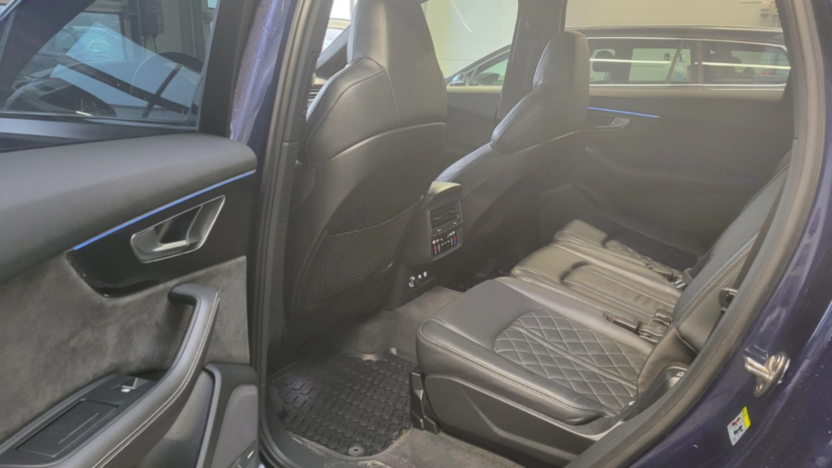 AUDI Q7 SQ7 TDI Quattro Tiptr.