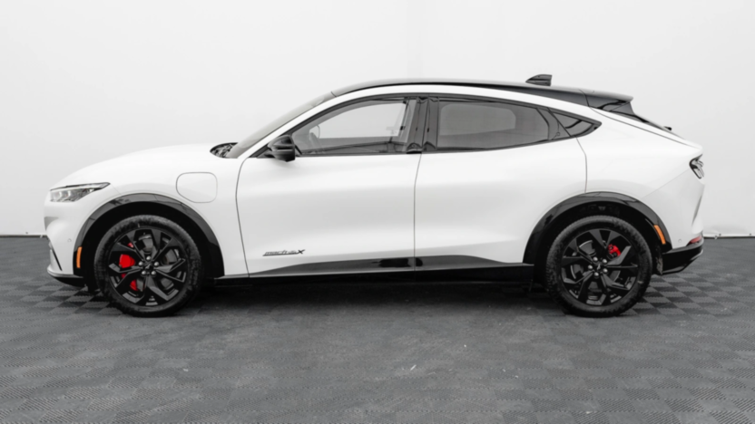 FORD Mustang Mach-E Mustang Mach-E 98kWh AWD Premium