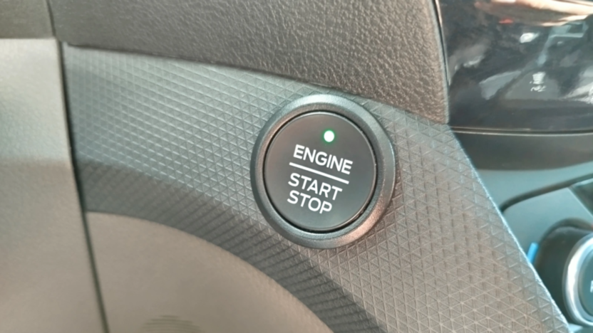 FORD Tourneo Connect Gr. Tourneo Connect 1.5 EcoBlue Titanium PowerShift
