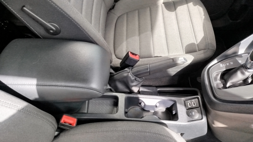 FORD Tourneo Connect Gr. Tourneo Connect 1.5 EcoBlue Titanium PowerShift