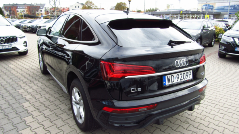 AUDI Q5 Q5 40 TDI mHEV Quattro Advanced S tronic