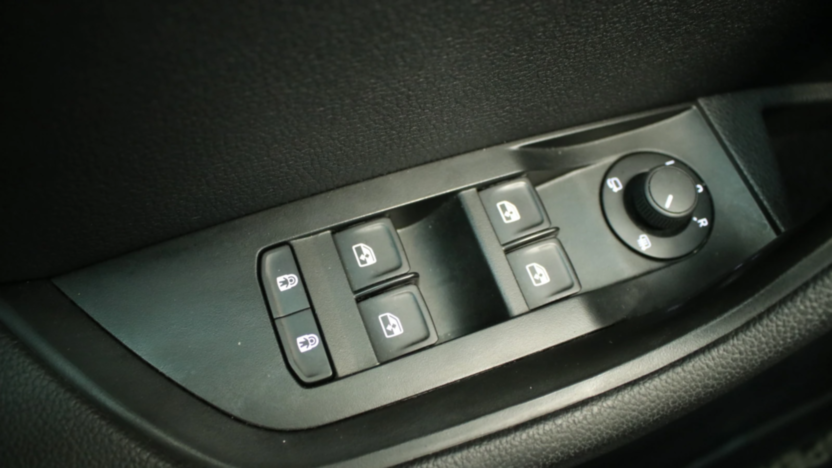 SKODA Superb Superb 2.0 TDI SCR Ambition DSG