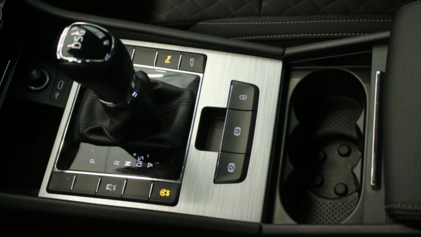 SKODA Superb Superb 2.0 TDI SCR Ambition DSG