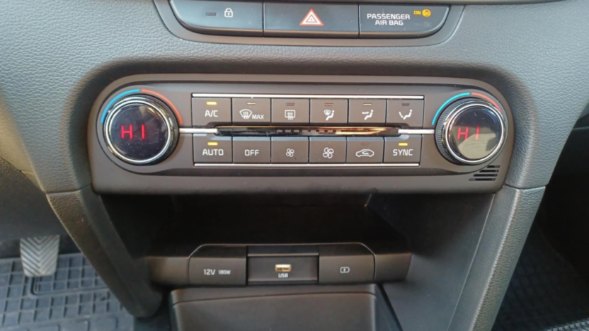 KIA Cee'd Ceed 1.5 T-GDI M