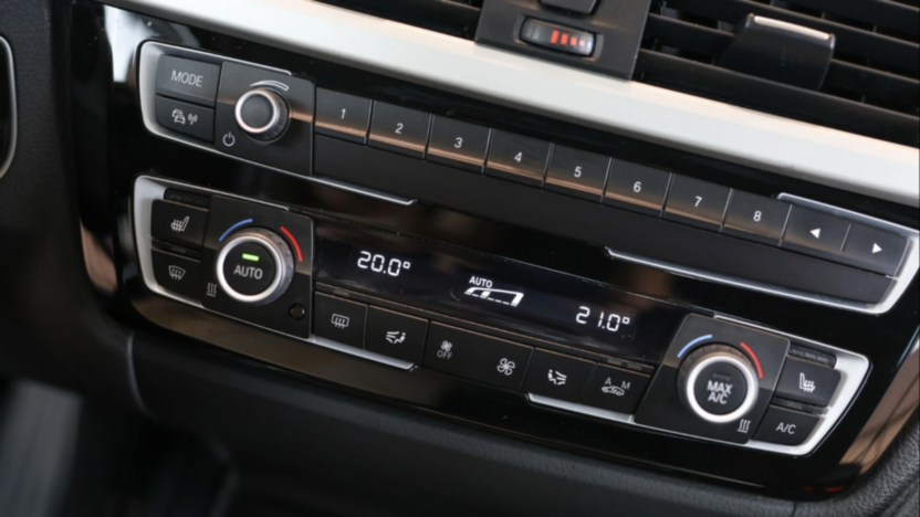 BMW Seria 3 Gran Turismo 318d aut