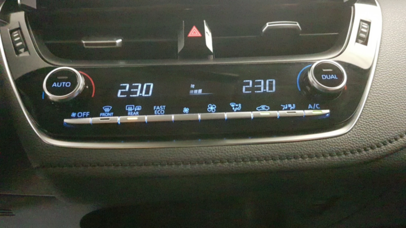 TOYOTA Corolla Corolla 1.5 Comfort