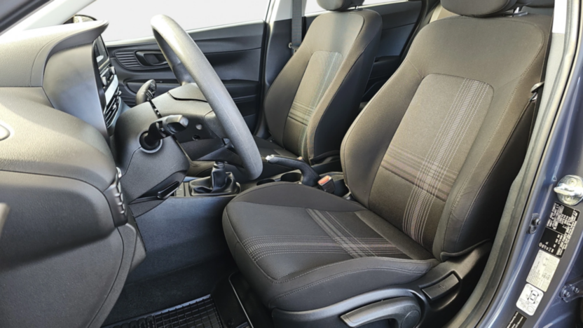 HYUNDAI i20 i20 1.2 Pure