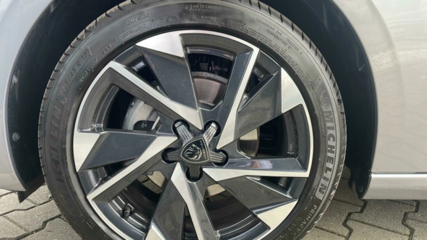 PEUGEOT 308 308 1.2 PureTech Allure Pack S&S EAT8 Nowy