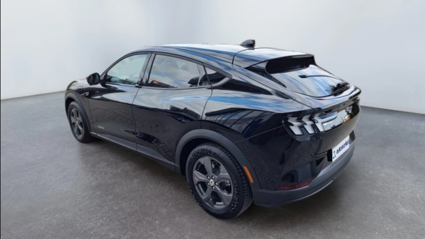 FORD Mustang Mach-E Mustang Mach-E 75kWh AWD Premium Nowy