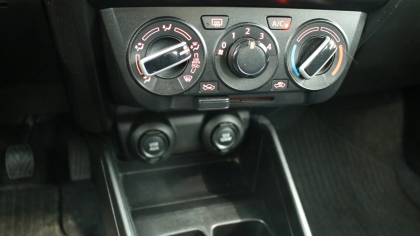 SUZUKI Swift Swift 1.2 Dualjet SHVS Premium