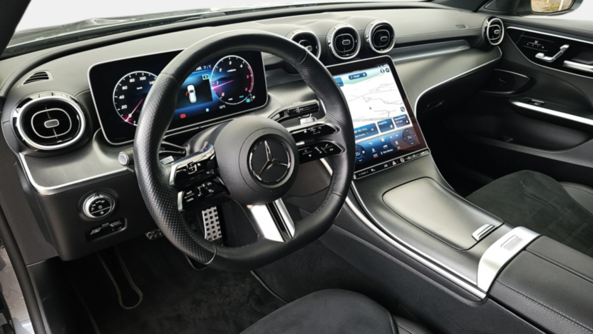 MERCEDES-BENZ C Klasa C 220 d mHEV 4-Matic AMG