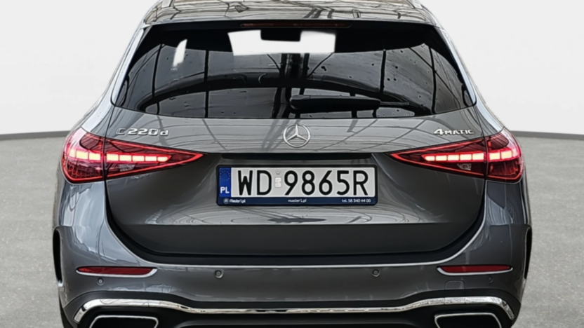 MERCEDES-BENZ C Klasa C 220 d mHEV 4-Matic AMG