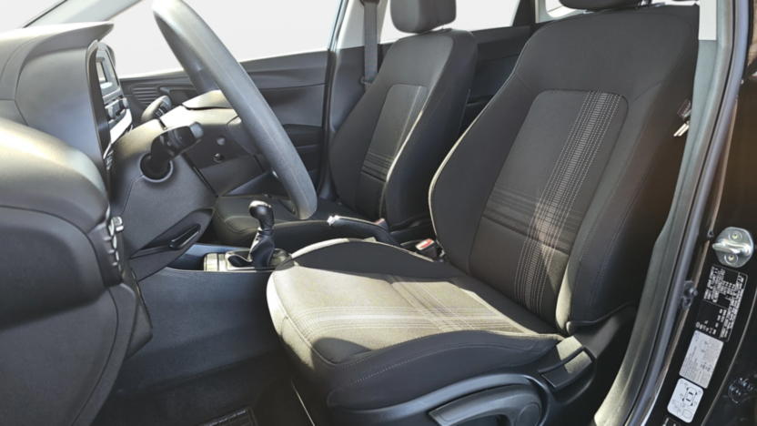 HYUNDAI i20 i20 1.2 Pure