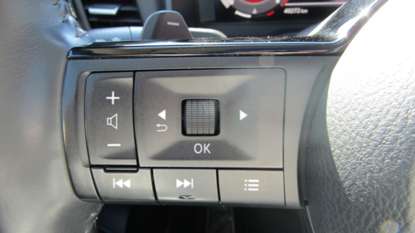 NISSAN Qashqai Qashqai 1.3 DIG-T mHEV Premiere Edition Xtronic