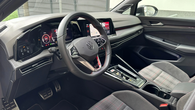 VOLKSWAGEN Golf Golf VIII 2.0 TSI GTI DSG
