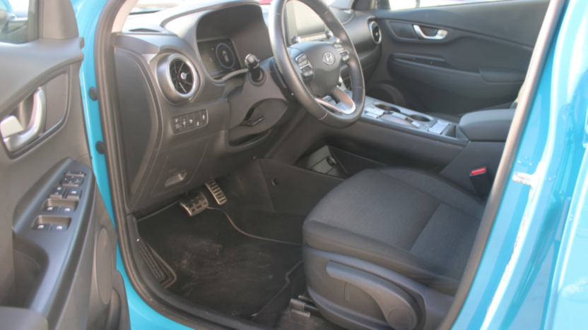 HYUNDAI Kona Kona Electric 64kWh Modern