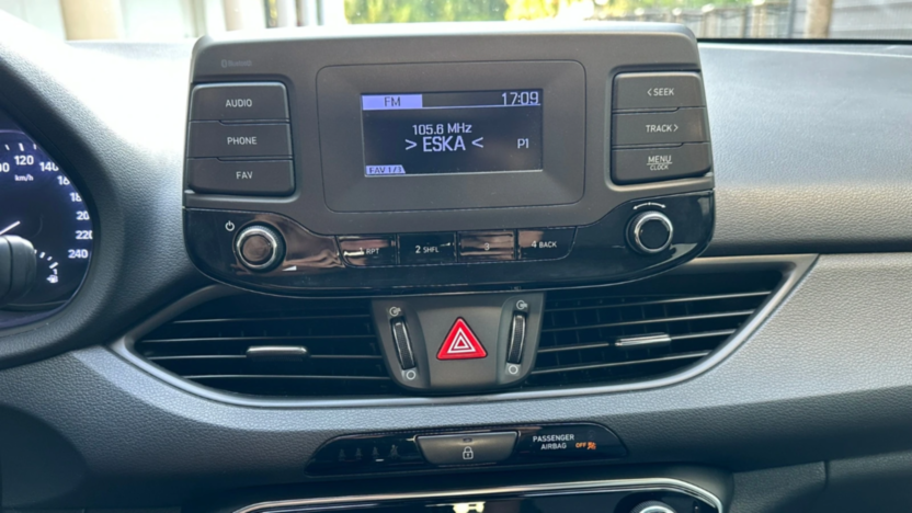 HYUNDAI i30 i30 1.6 D Classic +
