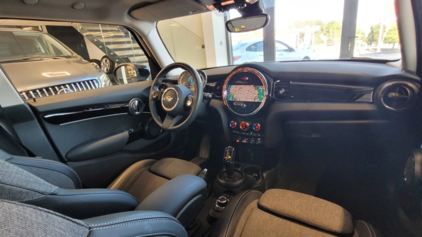 MINI [BMW] Mini Cooper Classic Trim aut