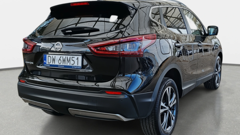NISSAN Qashqai Qashqai 1.3 DIG-T N-Connecta DCT