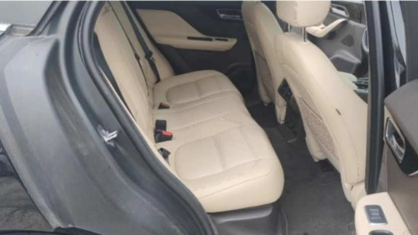JAGUAR F-Pace F-Pace 2.0 i4D AWD Prestige