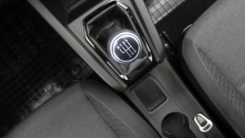 RENAULT Clio Clio 1.0 TCe Equilibre