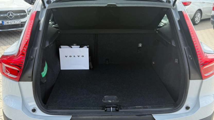 VOLVO XC40 XC40 T3 Momentum Core aut
