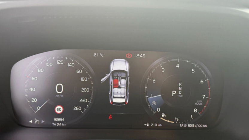 VOLVO XC40 XC40 T3 Momentum Core aut